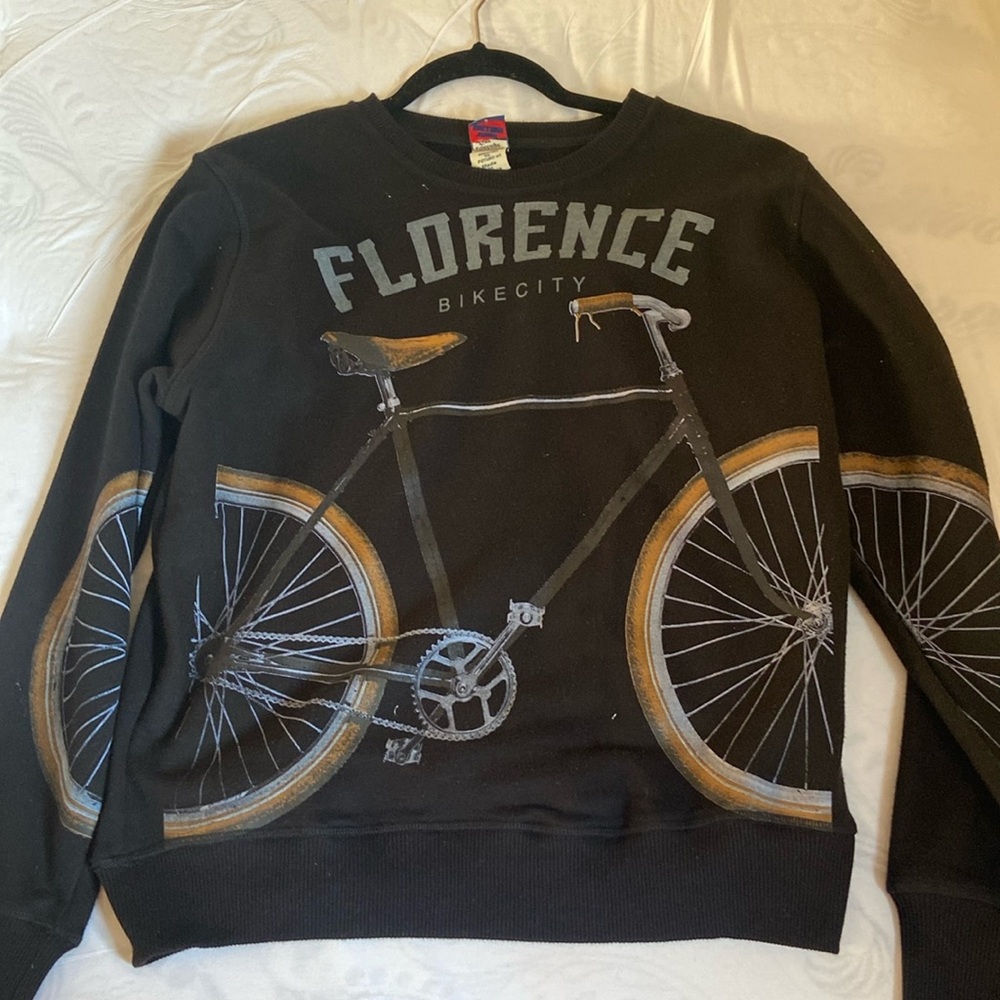 New crew neck